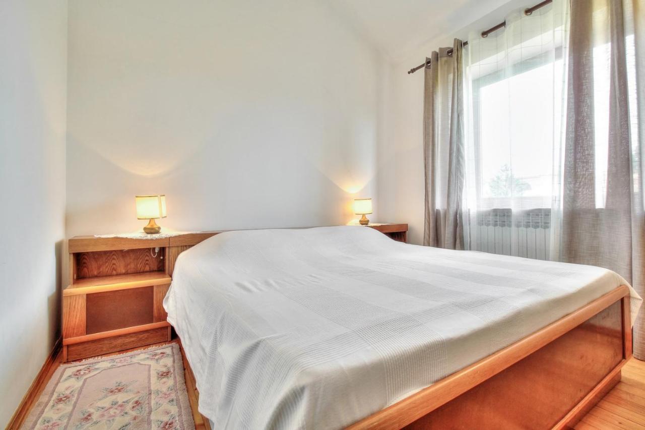 Nadia House With Apartments Zambratija  Bagian luar foto