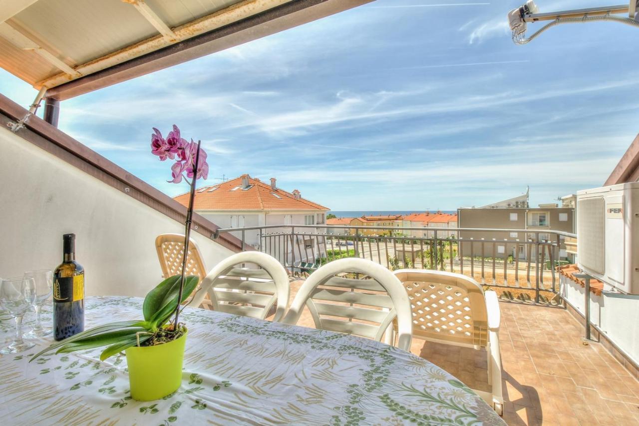 Nadia House With Apartments Zambratija  Bagian luar foto
